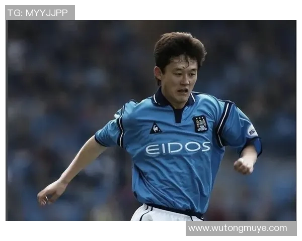 狮子座足球明星男展现激情与才华的赛场传奇之路