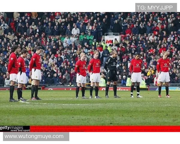 2013年曼联与利物浦经典对决录像回顾精彩瞬间分析 2013年曼联与利物浦经典对决录像回顾精彩瞬间分析