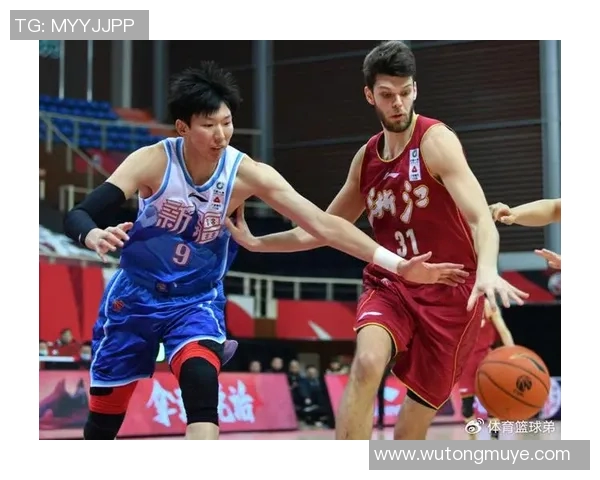 全北现代与光轴FC激战正酣谁能在这场对决中笑到最后 全北现代与光轴FC激战正酣谁能在这场对决中笑到最后