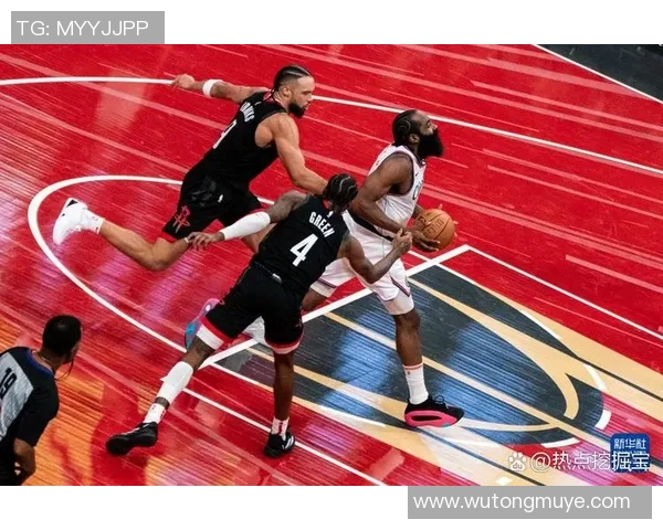 篮网与快船精彩对决回放分析及比赛亮点总结